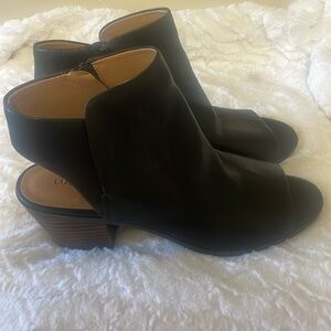 Lucky Brand heeled open toe boots